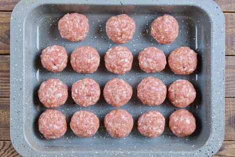 Meatball Recipe No Egg, No Egg Meatballs, Meatball Recipes No Egg, Meatballs No Egg, Eggless Meals, Eggless Meatballs, Meatballs Without Eggs, Best Meatball Recipe, Egg Free Meatballs