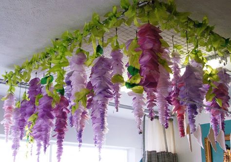 Tissue Paper Wisterias Flower Party Decorations, Flower Projects, Diy Fleur, Diy Tumblr, Diy Flores, Fleurs Diy, Paper Flower Crafts, Flowers Paper, Tissue Paper Flowers