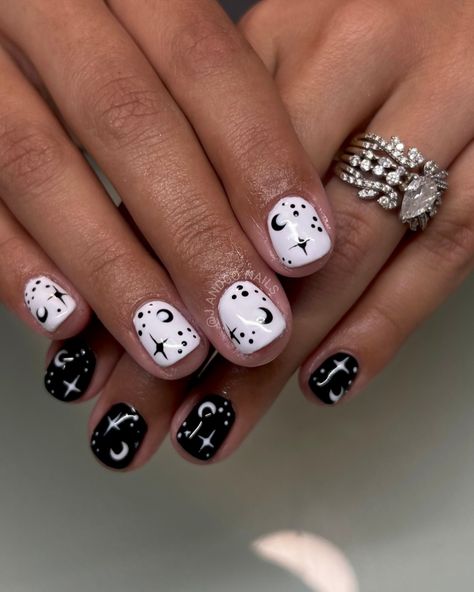 🖤🤍✨ . #Nailaddict #nailsnailsnails #nailtech #nails #naildesign #spookyseason #halloweennails #witchy #magic #nailart #renotahoe #nailsbyjohnnie Short Witch Nails, Witchy Short Nails, Short Witchy Nails, Funky Nails Short, Witch Nails, Witchy Nails, Geometric Nail Art, Back To School Nails, Geometric Nail