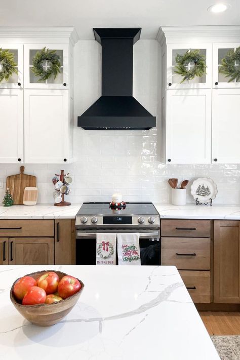 A little touch of holiday delight! The true centerpiece is the ZLINE Black Stainless Steel Wall Mount Range Hood!🤩 📸 via Instagram: @ lizpacini @ zlinekitchen Tap to explore ZLINE Range Hoods! #holidaykitchendecor #holidaydecor #kitcheninspo #kitchendecor Stainless Range Hood Ideas, Black Hood Range, Black Kitchen Hood, Range Hood Modern, Redo Kitchen, Zline Range, Black Range Hood, Kitchen Hood Ideas, Black Stainless Steel Kitchen