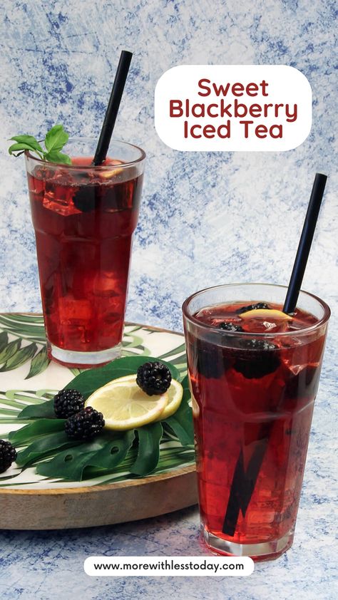 A closeup of two glasses of Sweet Blackberry Iced Tea with lemon and blackberries on top. Blackberry Sweet Tea, Blackberry Tea Recipe, Black Tea Drinks, Blackberry Iced Tea, Oolong Tea Recipe, Tea Punch Recipe, Raspberry Ice Tea Recipe, Cold Tea Recipes, Infusion Recipes