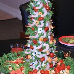 Mary's Christmas Shrimp Tree Shrimp Tree, Christmas Shrimp, Tree Appetizer, Chips Dip, Green Lettuce, Cheesecake Dip, Beet Greens, Green Wrap, Green Olives