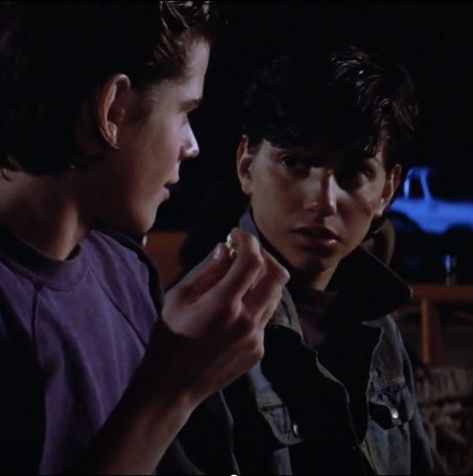 Ponyboy X Johnny, The Outsiders Johnny, Ralph Macchio The Outsiders, Breakfast Club Movie, The Outsiders Cast, Outsiders Movie, The Outsiders Greasers, Children's Book Characters, The Outsiders 1983