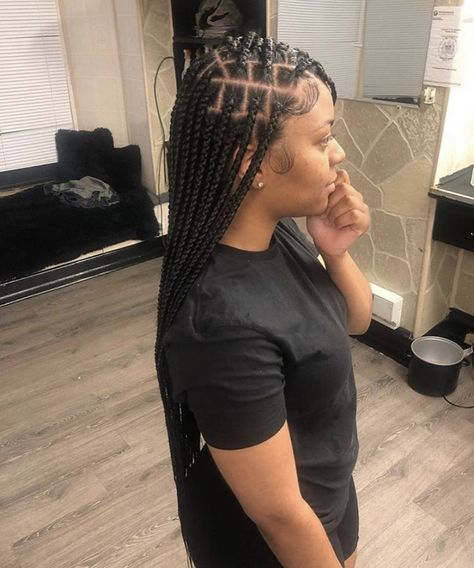 Braids Side, Knotless Box Braids, Twisted Hair, Senegalese Twist, Box Braids Styling, Girls Hairstyles Braids, Girls Braids, Knotless Braids, Braided Hairstyles For Black Women