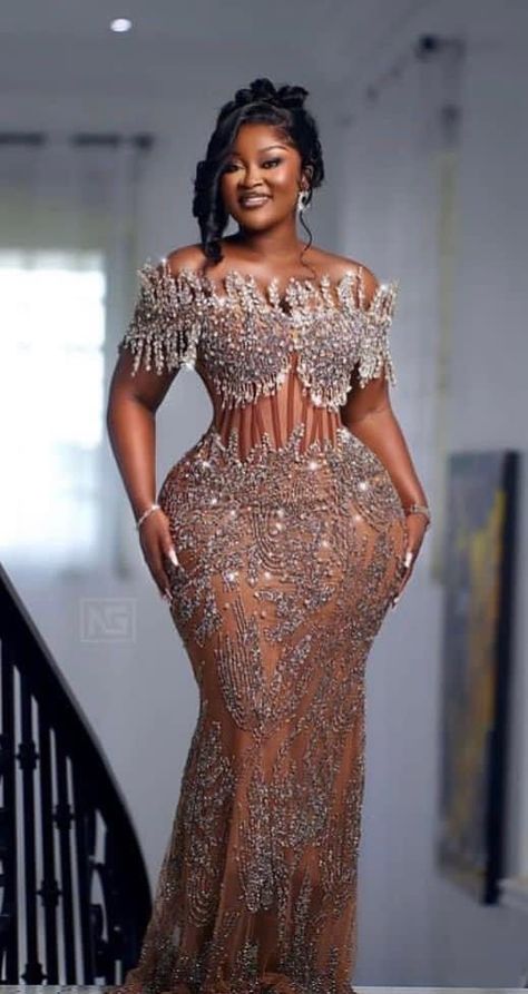 Elegant Reception Dress For Bride, Nigerian Lace Styles Dress 2024, Lace Corset Gown Styles Nigerian, Birthday Dresses For Ladies, Sendoff Dress, Aseobi Nigeria Lace Styles 2024 Corset, Trending Asoebi Styles 2024, Latest Lace Gown Styles Aso Ebi 2022, Aso Ebi Lace Styles 2022 Long Gown