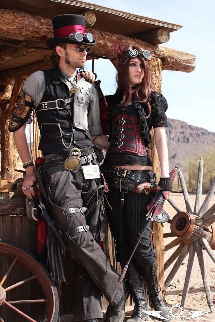 Steampunk Couple in Red and Black (weird west theme, at wild wild west fest in tuscon) - For costume tutorials, clothing guide, fashion inspiration photo gallery, calendar of Steampunk events, & more, visit SteampunkFashionGuide.com Steampunk Mode, Steampunk Outfits, Moda Steampunk, Mode Steampunk, Steampunk Couture, Arte Steampunk, Steampunk Women, Hallowen Costume, Style Steampunk