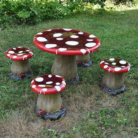 Mushroom Table And Chairs, Childrens Play Table, Mushroom Stool, Bistro Table Set, Kids Desks, Tea Party Table, Garden Mushrooms, Garden Art Ideas, Mushroom Table