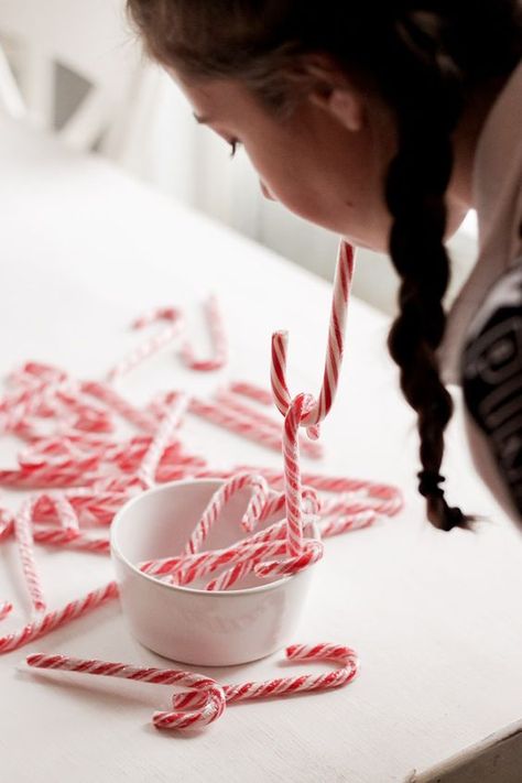 Candy Cane Toss Game, Candy Can Games, Christmas Candy Cane Games For Family, Candy Cane Hook Game, Candy Cane Hook Em Game, Christmas Wrapping Game, Candy Cane Chopstick Game, Marshmallow Christmas Game, White Christmas Games