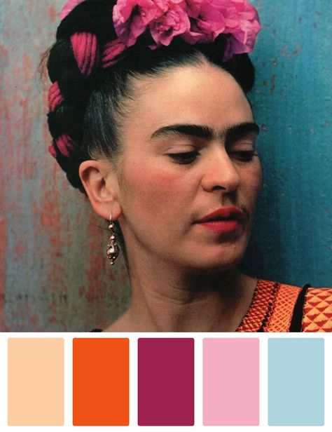 Photo: (c) Nikolas Muray 1939 فريدا كاهلو, Nickolas Muray, Mexican Hairstyles, Selma Hayek, Frida Kahlo Style, Frida And Diego, Frida Art, Flowers In Her Hair, Diego Rivera