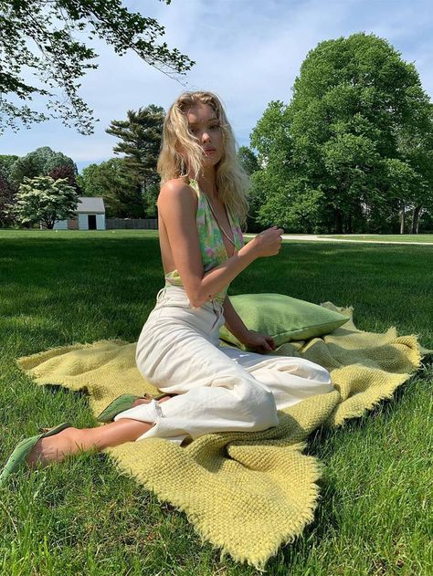 Romantic Blouses, Elsa Hosk, Aprons Vintage, Summer Feeling, Fashion Weeks, Summer Dream, Mode Inspo, Instagram Inspo, Summer Trends