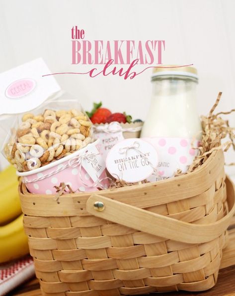 We all know that breakfast is the most important meal of the day, but today’s post is all about making it the cutest.  I’m giving breakfast a makeover. Cereal in a bowl is great…but cereal in a pink polka dot bowl with pink polka dot accessories is just downright unforgettable. Nothing about this ensemble is … Breakfast Gift Basket, Sleepover Parties, Regalos Diy, Breakfast Basket, Breakfast Gift, Sack Lunch, Breakfast Party, Sweet Ideas, House Items