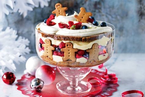 Gingerbread trifle Christmas Trifle Recipes, Gingerbread Trifle, Pudding Recept, Perfect Christmas Dessert, Christmas Trifle, Trifle Desserts, Trifle Recipe, Christmas Lunch, Xmas Food