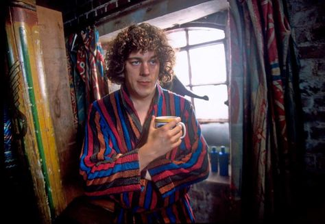 Jonathan Creek, Sandi Toksvig, Period Drama Series, Alan Davies, Friends Show, Blue Whale, Period Dramas, Classic Tv, Drama Series