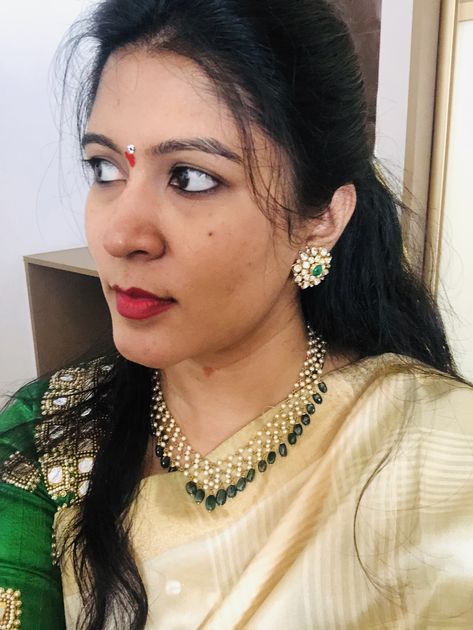 Gold Neck Piece, Polki Studs, Wedding Jewelry Necklace, Fashion Jewelry Necklaces Gold, Antique Necklaces Design, Choker Necklace Designs, Black Beads Mangalsutra Design, Fancy Jewelry Necklace, Pearl Jewelry Design