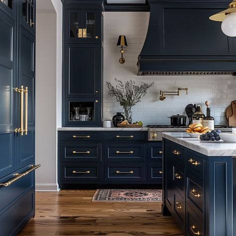 Modern Traditional Kitchen, Navy Blue Kitchen Cabinets, Dark Blue Kitchens, Blue Kitchen Designs, Kitchen Design Gallery, Blue Kitchen Cabinets, Modular Kitchen Designs, Designing Ideas, Kitchen Design Trends