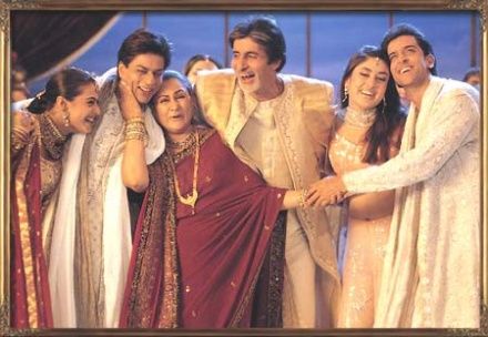 Kabhi Khushi Kabhi Gham. Best movie evvaaaa Kabhi Khushi Kabhie Gham, Bollywood Vintage, Shahrukh Khan And Kajol, Shah Rukh Khan Movies, Srk Movies, 90s Bollywood Aesthetic, 90s Bollywood, Bollywood Couples, Karan Johar