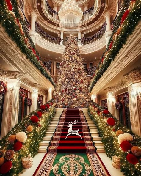 Mansion Christmas Decor, Mansion Christmas, Christmas Interior Decor, Luxury Christmas Decor, Glamorous Christmas, Southern Christmas, Christmas Dreaming, Christmas Carnival, Beautiful Christmas Decorations