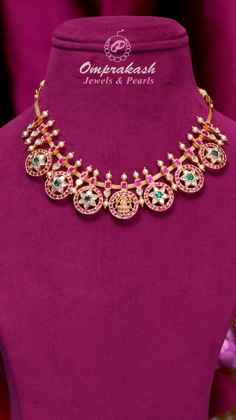 Adorn yourself with the regal charm of this Kundan Bottu necklace, meticulously crafted to capture the essence of traditional elegance. Perfect for making a bold and beautiful statement.  #gold #goldnecklace #necklace #goldjewellery #kundan #bottumala #gemstones #southindianjewellery #southjewellers #bridesofinstagram #bridesofhyderabad #bridesofindia #bridesoftelugu #kundannecklace #bridaljewellery #southbrides Bottu Mala Designs Gold Short, Bottumala Designs, Bottu Mala Designs, Gold Kundan Necklace, Bottu Mala, Thali Chain, Mala Designs, Wishlist Ideas, Long Haram