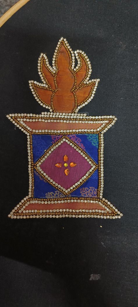 Patch work Bead stitch Patch Work With Beads, Patch Work Designs Ideas Embroidery, Aari Patch Work Designs Ideas, Patch Work Aari Design, Aari Patch Work Designs, Bead Stitch, Pencil Drawings For Beginners, Latest Blouse Designs Pattern, Birds Embroidery Designs