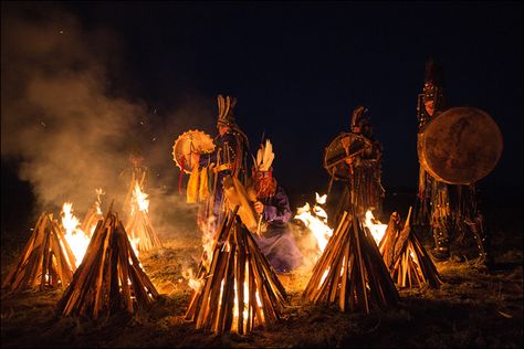 Where ancient shaman traditions are alive in the modern world Ancient Rituals, Shaman Ritual, Native Tattoos, The Secret History, The Heavens, Native American Art, Firebird, Football Team, Focus On