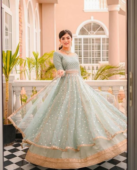 Taking order for this beautiful Outfit colour customization available any other inquiries please contact us on WhatsApp 📲+923105656211We Ship Worldwide #r_nomicoutures #lehngacholi #usawedding #ukwedding #fashion #shadi #ukfashion #dressideas #Wahorestyleicons #mehndifunction #reception #partywearsuits #farshigharara #canadapakistani #indiandresses#r_nomicoutures🕊️ Engagement Dresses Simple, Pakistani Engagement Dresses Simple, Designer Anarkali Dresses Receptions, Reception Gowns Indian Bridal, Pakistani Engagement, Pakistani Engagement Dresses, Gowns Indian, Latest Bridal Lehenga Designs, Reception Gowns