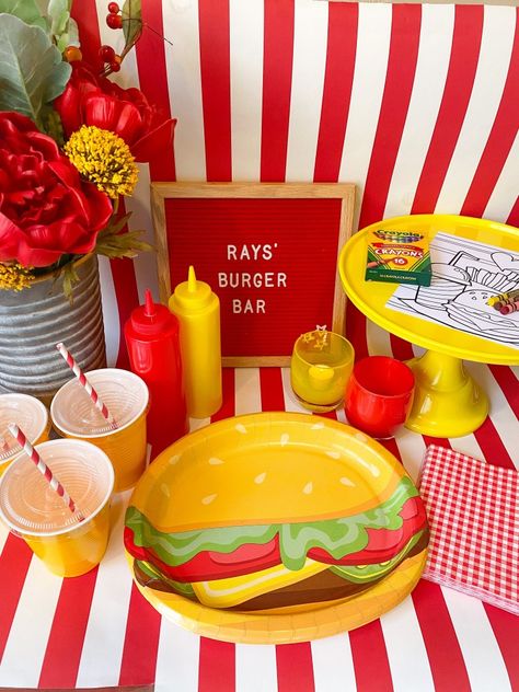 Burger Theme Party, Hamburger Birthday Party, Burger King Theme Party, Hamburger Birthday Party Ideas, Cheeseburger Party Theme, Fast Food Themed Birthday Party, Cheeseburger Party, Burger Birthday, Hamburger Themed Birthday Party