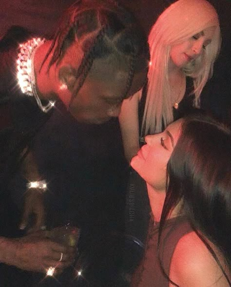 Travis And Kylie, Matching Calvin Klein, Kylie And Travis, Nas Hip Hop, Kylie And Travis Scott, Stile Kylie Jenner, Kylie Jenner Photoshoot, Dream Couple, Kylie Travis