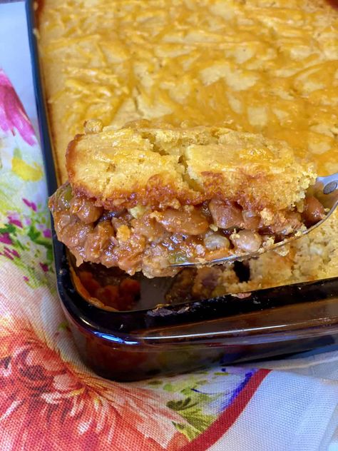 Baked Bean Cornbread Casserole, Pinto Bean Casserole Cornbread, Paleo Corn Casserole, Dairy Free Corn Casserole, Gluten Free Corn Casserole, Baked Beans With Hamburger, Cornbread Dishes, Baked Bean Casserole, Casserole Gluten Free