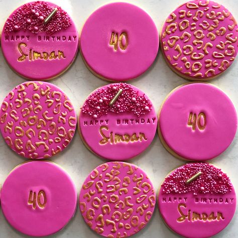 Hot pink fondant, gold, sugar cookies, deluxe sprinkles, leopard print, 40th birthday, happy birthday Pink Fondant Cookies, Hot Pink Cookies, Gold Party Food, Fondant Sugar Cookies, Edible Gold Glitter, Hot Pink Birthday, Hot Pink Leopard Print, Pink Cookies, Hot Pink Leopard