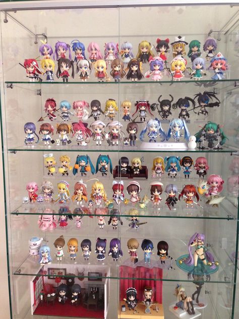 Nendoroid Display Ideas, Anime Figures Display, Anime Figure Display Ideas, Figure Setup, Anime Figure Display, Anime Figure Shelf Display, Anime Figures Collection Display, Anime Figures Aesthetic Collection, Nendoroid Collection