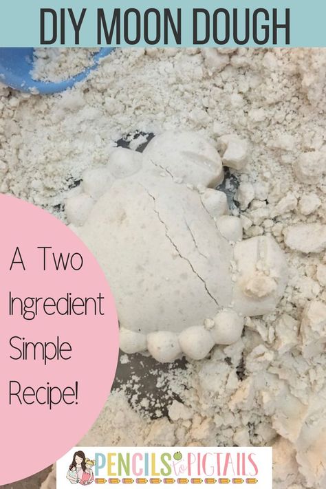 This easy 2 ingredient moon dough / moon sand recipe will definitely be a hit with your kids! Today I’m showing you how to make it using flour and baby oil to create a mixture that can best be described as a fun cross between play dough and sand! #moonsand #toddlers #toddleractivities Moonsand Recipe, Moon Dough Recipe, Moon Sand Recipe, Flour Baby, Moon Dough, Sand Recipe, Sand Dough, Sands Recipe, Moon Sand