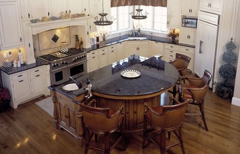 Half Circle Kitchen Island, Round Kitchen Island Ideas, Small Kitchen Modern Design, Small Kitchen Modern, Round Kitchen Island, Home Mini Bar, Antique Kitchen Island, Rectangle Kitchen, Bar Island