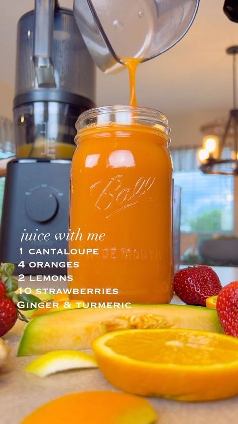 The Juice Yard | Juice Recipes on Reels | Era Istrefi · Bonbon Large Batch Juicing Recipes, Batch Juicing Recipes, Era Istrefi Bonbon, Juicing Bottles, Recipes For Juicing, Batch Juicing, Natural Juice Recipes, Banana Juice, Era Istrefi