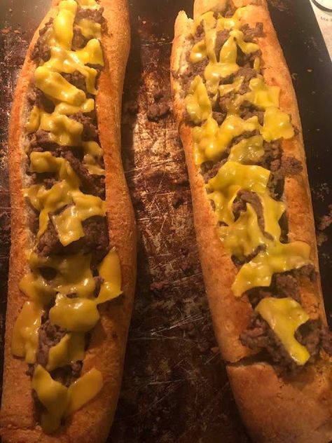 Cheeseburger Bread Loaf, French Loaf, American Cheese, Seasoned Salt, Piece Of Bread, Pickle Relish, French Bread, Melted Cheese, Wrap Sandwiches