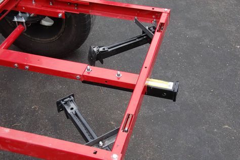 What are you using for stabilizers/levelers on your trailer with a RTT? - Expedition Portal Camping Gear Trailer, Trailer Stabilizer, Diy Trailer, Jeep Trailer, Trailer Kits, Diy Camper Trailer, Cargo Trailer Camper, Kayak Trailer, Expedition Trailer