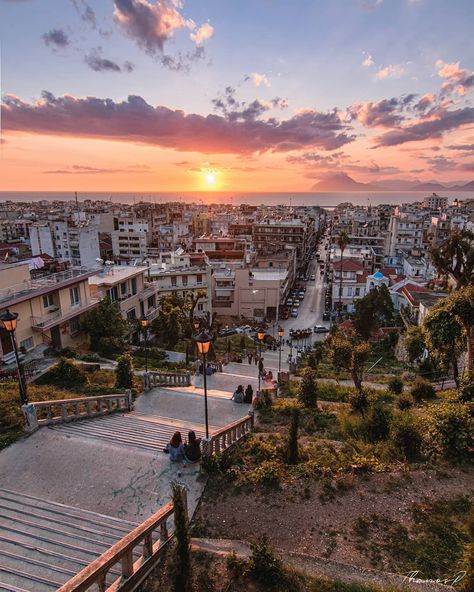 Patra, Greece Greece Wallpaper, 15 February, Patras, Cyclades Islands, Europe Vacation, Visiting Greece, Photo Of The Day, Thessaloniki, Sunset Pictures