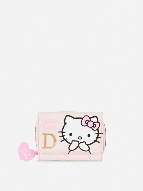 Proudly showcase our pastel pink Hello Kitty purse, featuring a zip-up fastening and gold-toned hardware Hello Kitty Initial, Hello Kitty Wallet, Primark Store, Hello Kitty Purse, Pink Hello Kitty, Cute Everyday Outfits, Pastel Pink, Zip Up, Everyday Outfits