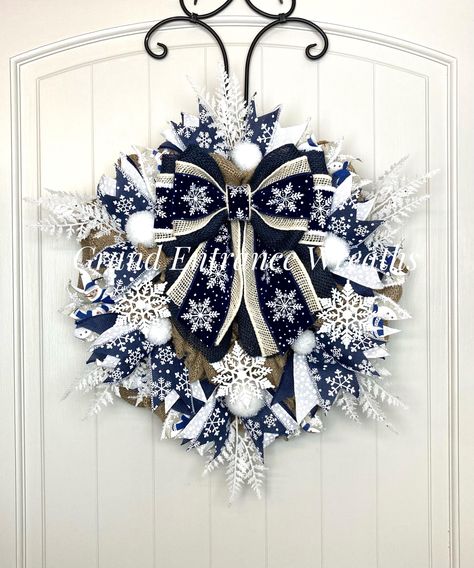 Winter Deco Mesh Wreath Ideas, Winter Wreaths For Front Door, Snowflake Ribbon, Winter Wreath For Front Door, Wreath Snowman, Winter Wreath Diy, Deco Mesh Wreaths Diy, Snowflake Wreath, Winter Wreaths