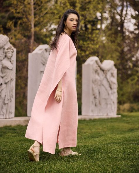 We love a dramatic pink moment. #anushkastudio #caftan #sustainablefashion Toronto Canada, Sustainable Design, Green Cotton, Shoe Style, White Linen, Signature Style, Love A, Pink Rose, Sustainable Fashion