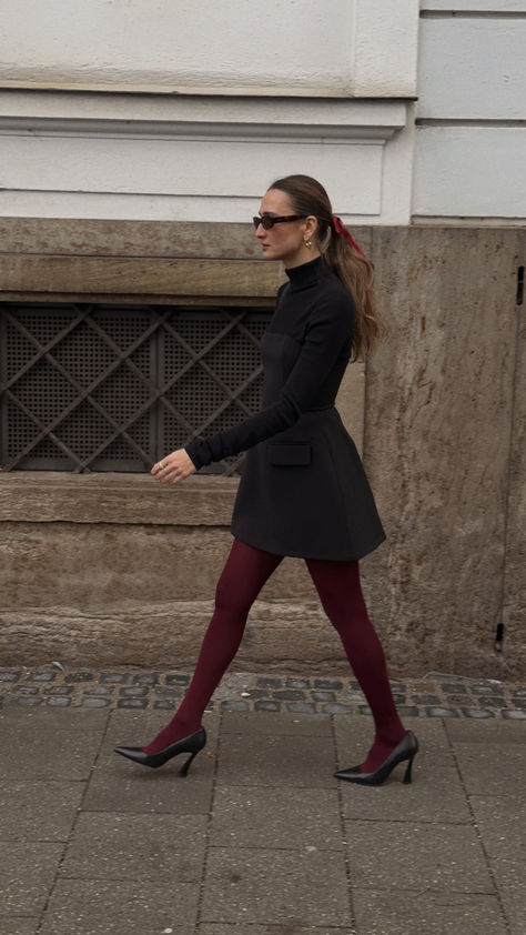 An elevated everyday look. The dress for every season whether it be winter or summer. She's the perfect LBD you've been dreaming of. Red Tights Outfit, Strapless Dress Black, Outfit Inso, Red Tights, Colored Tights, Red Cherry, Tights Outfit, Classy Chic, Winter Fashion Outfits