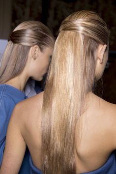 The best hair, makeup and skin refreshers for a perfect spring beauty look Runway Hair, Straight Hair Cuts, Long Hair Extensions, Human Hair Clip Ins, Beautiful Braids, Hair Up Styles, Trendy Hair, Hair Straight, Sleek Hairstyles