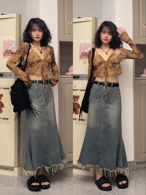 Long Denim Skirt Outfit Street Styles, Long Denim Skirt Outfit, Long Skirt Fashion, Clothing Aesthetic, Denim Skirt Outfits, Long Skirt Outfits, Long Denim Skirt, Long Skirts, Tropical Fruits