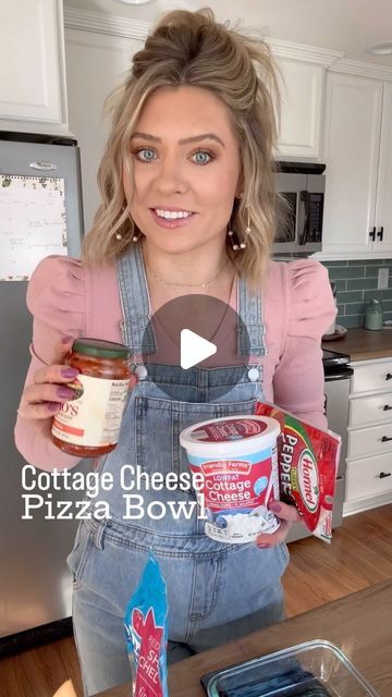 Cottage Cheese Pizza Bowl, Vegan Cottage Cheese, Cottage Cheese Pizza, High Protein Lunch Ideas, Cottage Cheese Recipes Healthy, Easy Pizza Crust, Cheese Pizza Recipe, Cheese Crust Pizza, Crustless Pizza