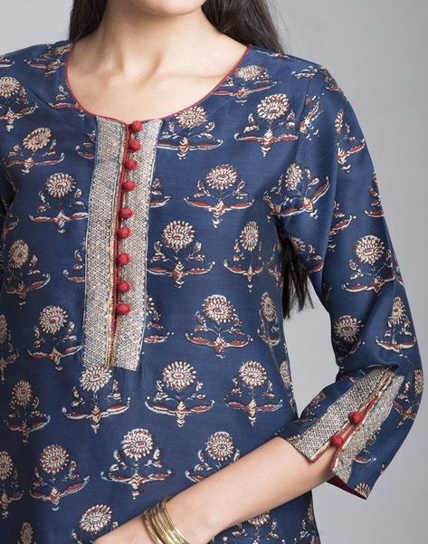 61 Trendy churidar neck designs to try in 2019 Salwar Suit neck Áo Blu, Kurti Pattern, Salwar Neck Designs, Suit Neck, Kurti Sleeves, Neck Patterns, Neck Lines, Churidar Neck Designs, Kurti Sleeves Design