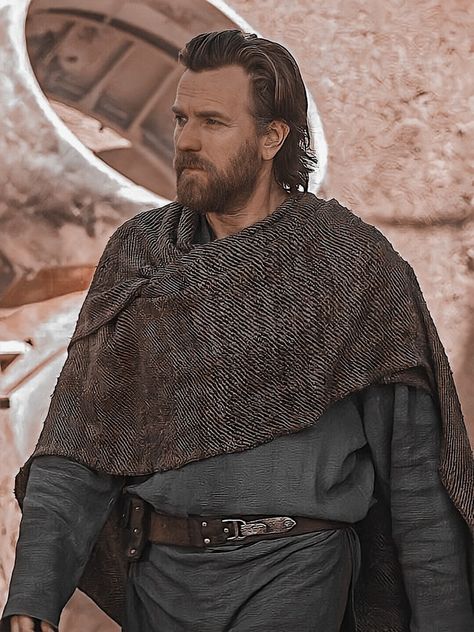 Ewan Mcgregor Kenobi, Obi Wan Kenobi Outfit, Obi Wan Kenobi Series, Obi Wan Kenobi Icon, Star Wars Obi Wan Kenobi, Ewan Mcgregor Obi Wan, Kenobi Series, Obi One, Jedi Outfit