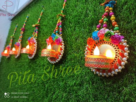 Diya Decoration Ideas Diwali Unique, Diwali Candle Decoration, Tea Lights Ideas, T Light Holders, Diwali Candle Holders, Diwali Gift Ideas, Home Decor Diwali, Tea Light Holder Hanging, Diwali Candles