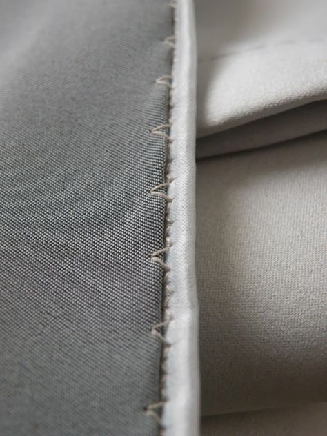 Invisible Hem, Sew Tips, Sewing Hems, Sewing Tricks, Blind Hem, Sewing 101, Blind Stitch, Hem Stitch, Techniques Couture