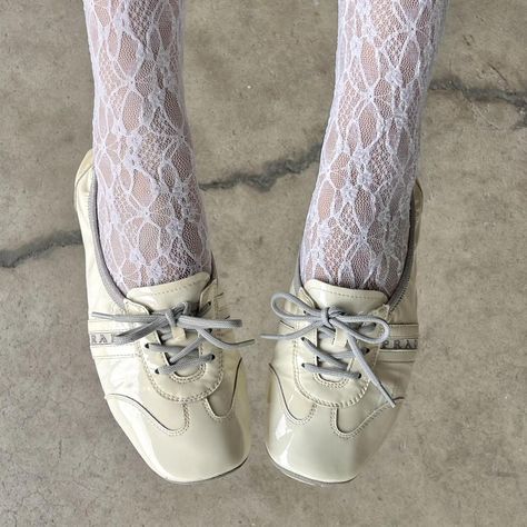 Prada sporty ballet flats feature a light cream... - Depop Cream Ballet Flats Outfit, Ballet Flats With Socks, Cream Ballet Flats, Ballet Flats Outfit, Flats Outfit, Personal Style Inspiration, Old Shoes, Climbing Shoes, Mood Board Fashion