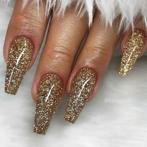 Ballerina Nails. Gold Glitter Nails. Acrylic Nails. Gel Nails. Gold Glitter Nails Acrylic, Gold Sparkle Nails, Manicure Natural, Gel Nails Long, Prom Nails Silver, Nail Design Glitter, Nails Rose, Gold Acrylic Nails, Glitter Nails Acrylic