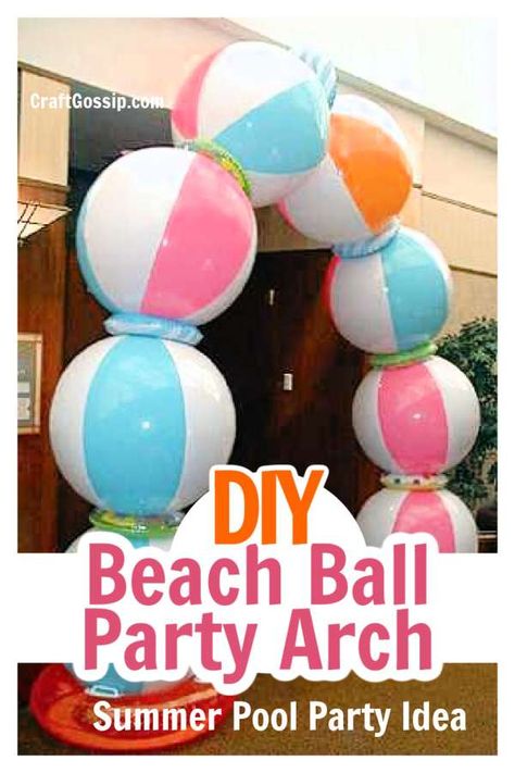 Margaritaville Party Decor, Hawaiian Party Theme Ideas, Beach Ball Arch, Hawian Party, Ball Arch, Tropisk Fest, Beach Ball Party, Water Birthday, Fest Temaer